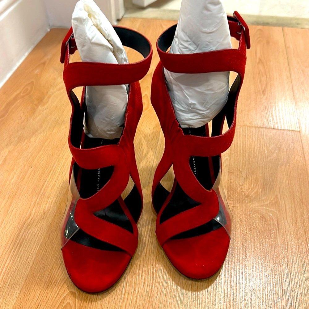 Red leather Giuseppe Zanotti heels IT37.5